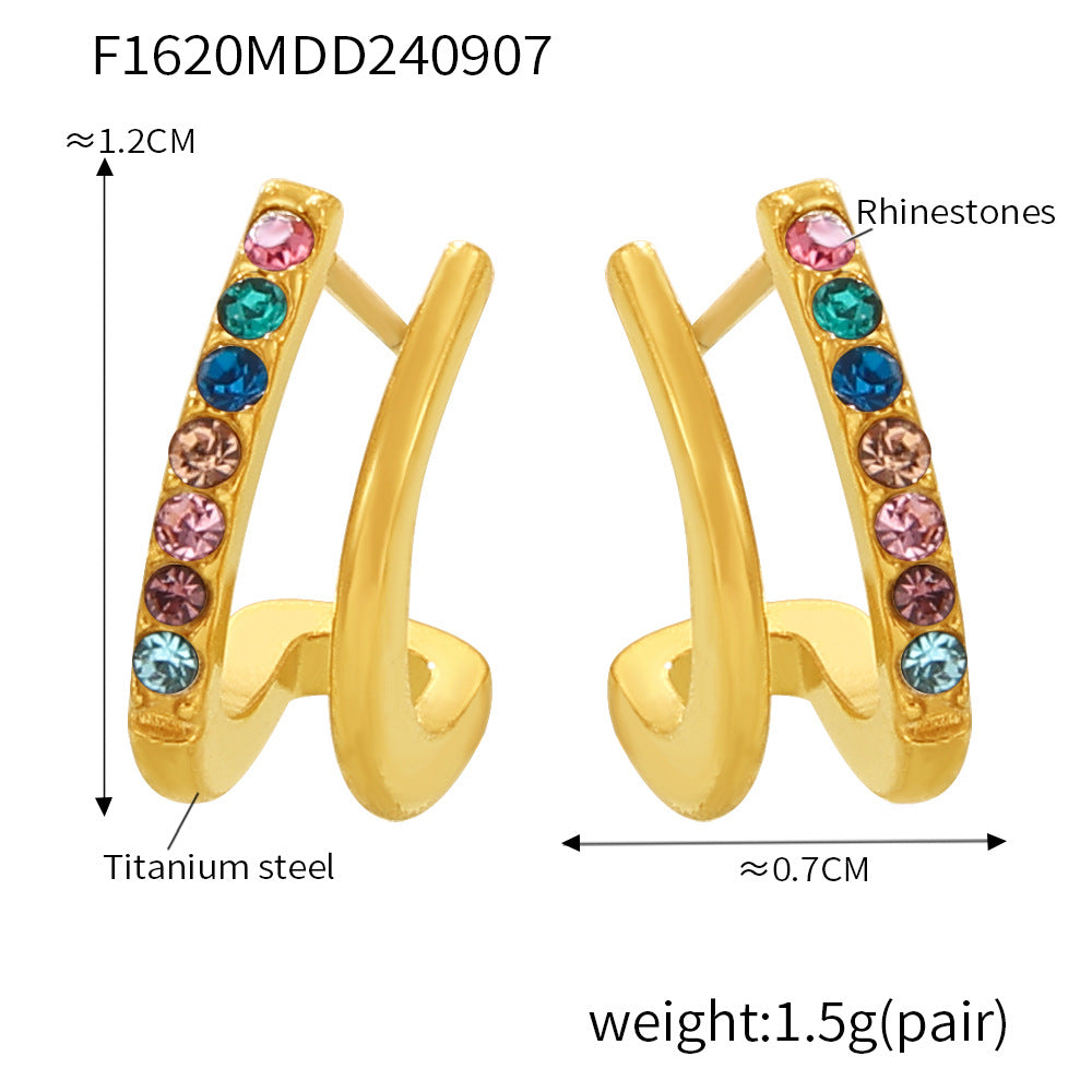 Double layered small C-shaped earrings with inlaid diamonds