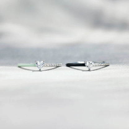 Black heart cut enamel ring