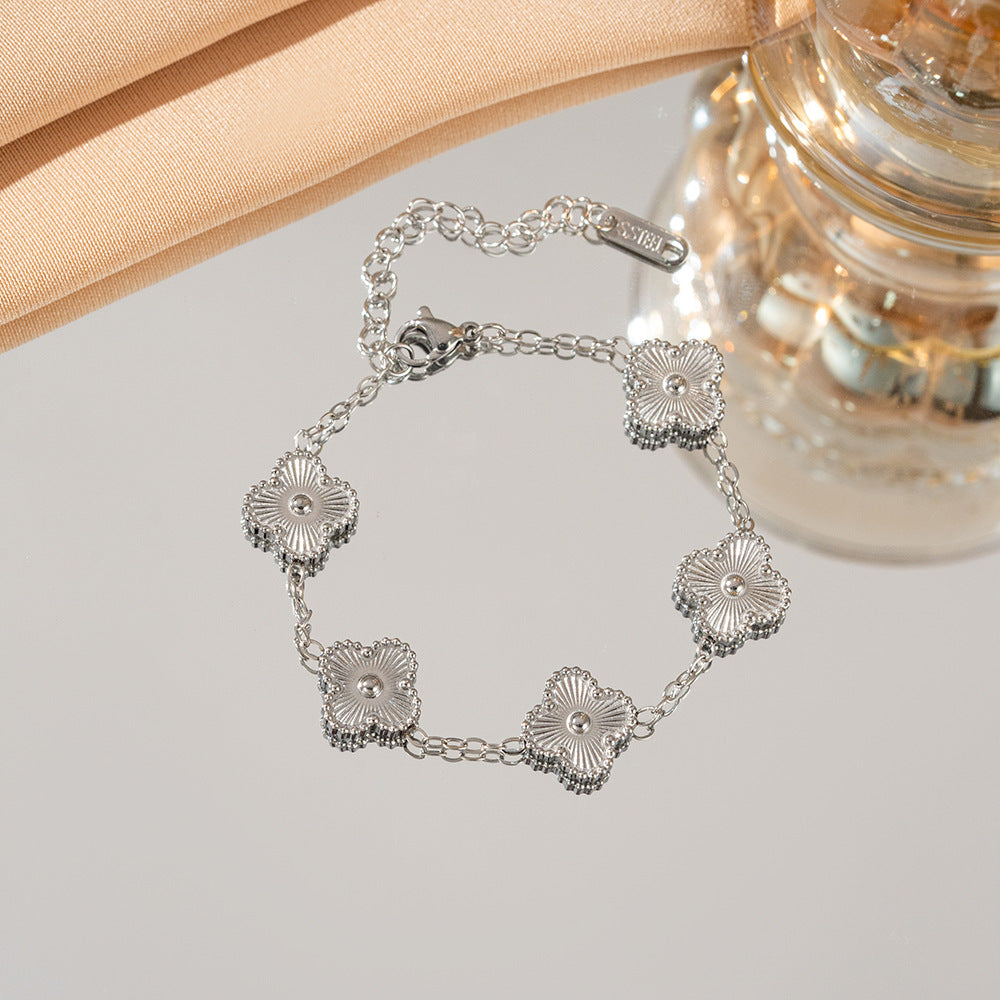 Women's Essentials 925 Silver Clover Bracelet