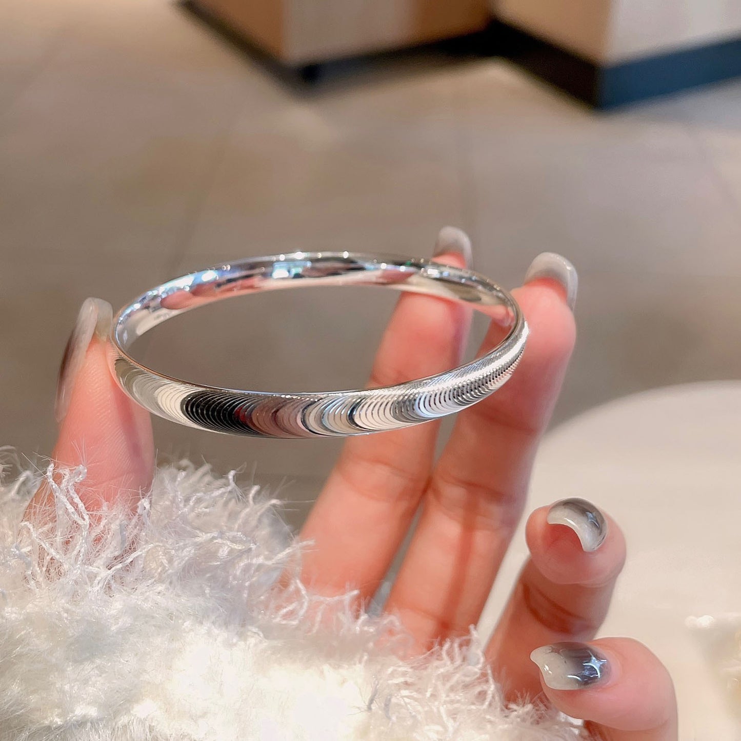 Polished Cat Eye Stone Bracelet