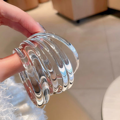 Polished Cat Eye Stone Bracelet