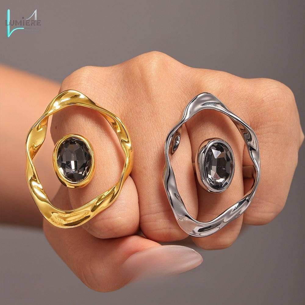 Czech large diamond shaped round ring
