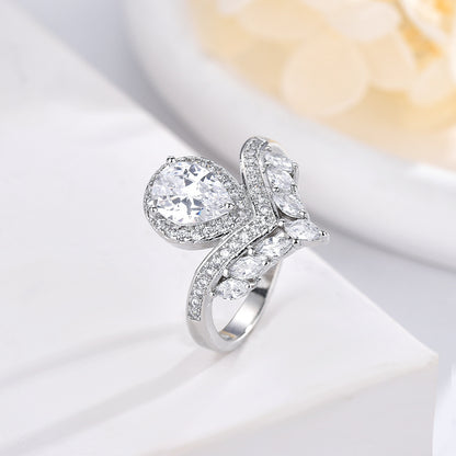 Crown Water Drop Pear shaped Zircon Ring