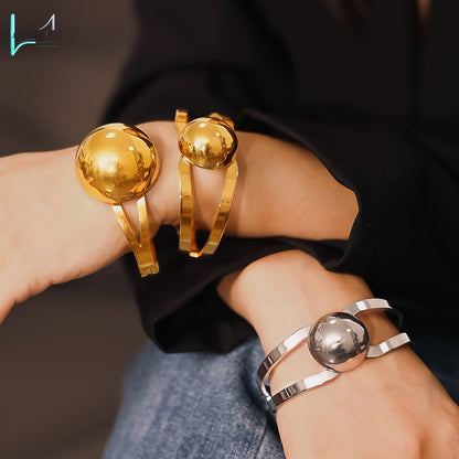 Large round bead hollow titanium steel hand ring titanium steel plated with 18k gold