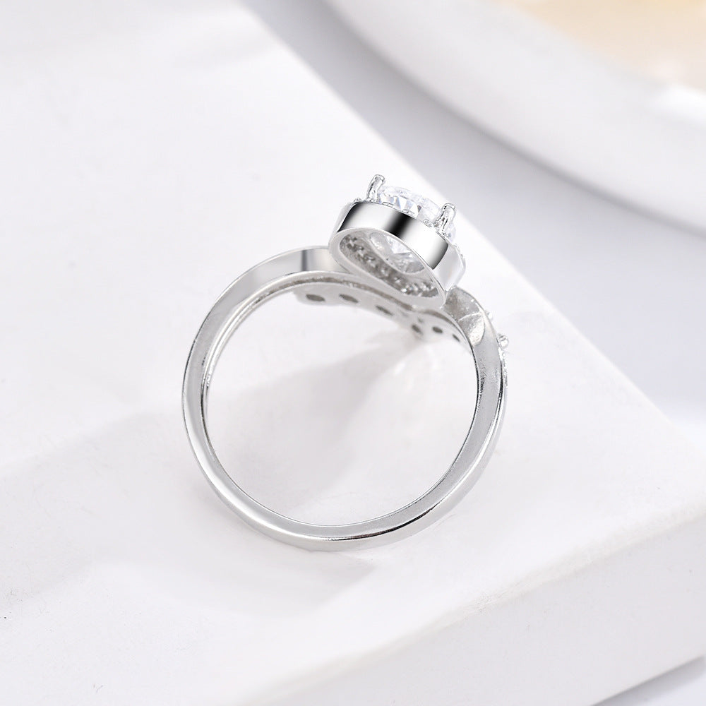 Crown Water Drop Pear shaped Zircon Ring