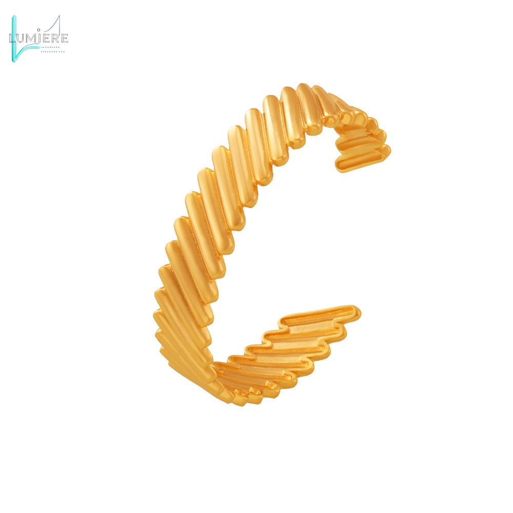 Irregular bracelet with beautiful texture splicing, titanium steel plated with 18K gold